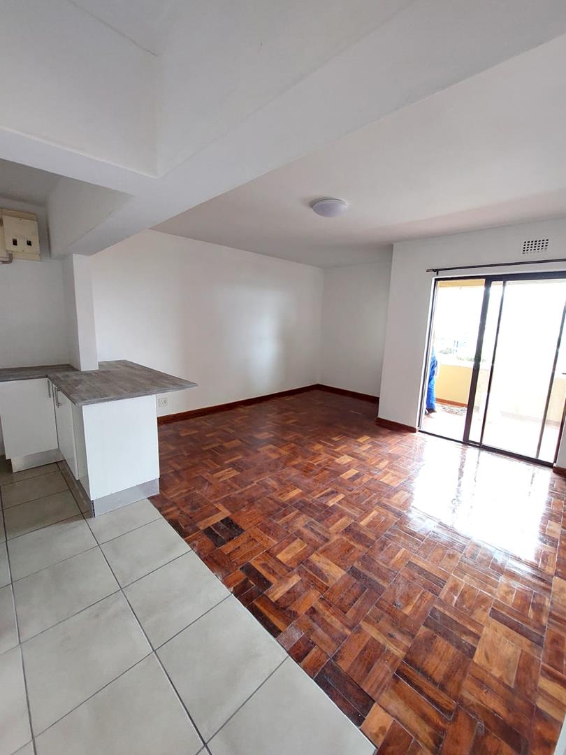 3 Bedroom Property for Sale in Vredehoek Western Cape